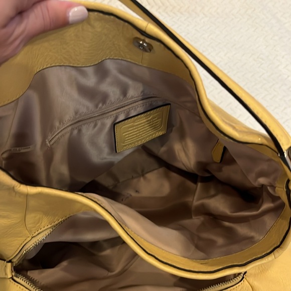 Leather Coach Bag - Picture 5 of 9